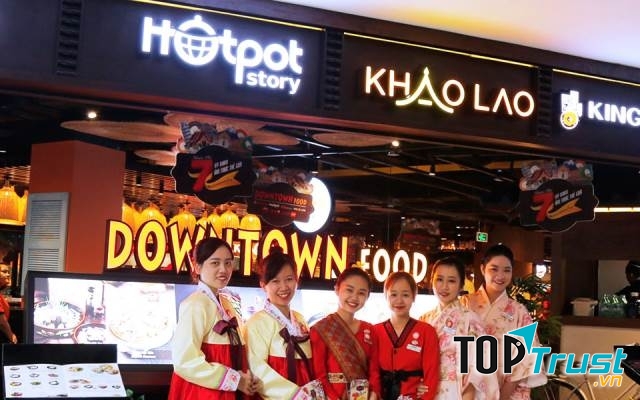 Nhân viên của Downtown Food