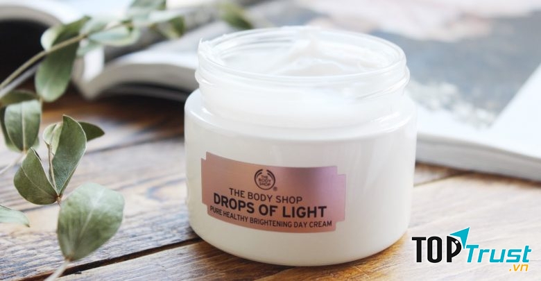 Drops Of Light Pure Healthy Brightening Day Cream