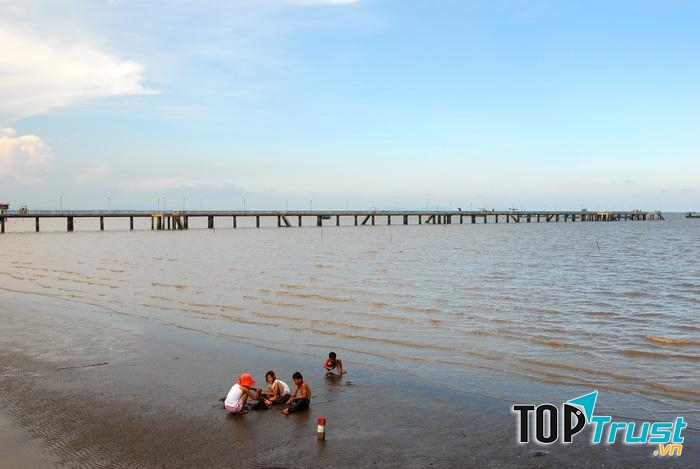 Du lịch biển Tân Thành