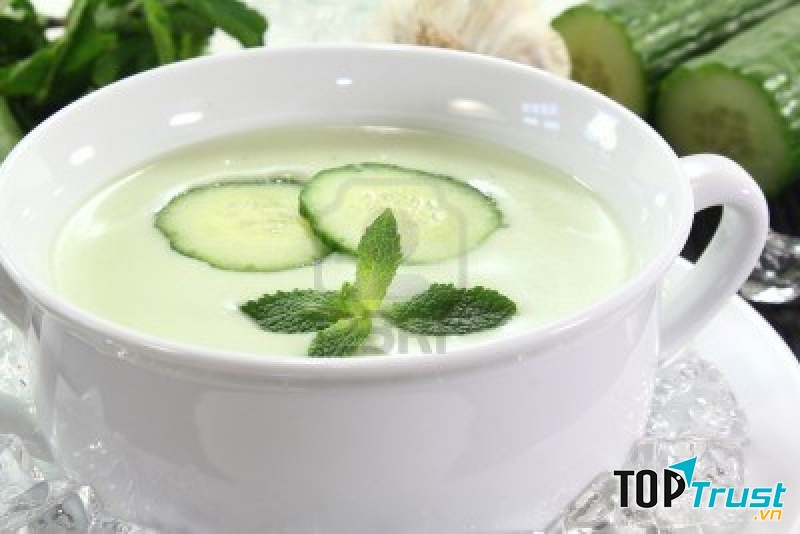 Dưa chuột, sữa chua