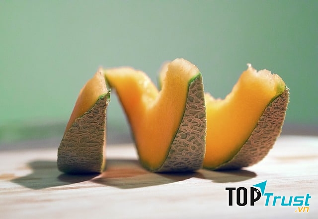 Dưa lưới có chứa vitamin C, giúp giảm nguy cơ mắc bệnh động mạch vành.