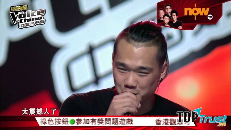 Cảnh Tư Hán có một chất giọng dày, tình cảm, ẩn chứa sự nội lực nhưng lại cũng rất trong sáng