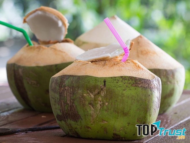 Nước dừa Xiêm có vị ngọt thanh, rất tốt cho sức khỏe