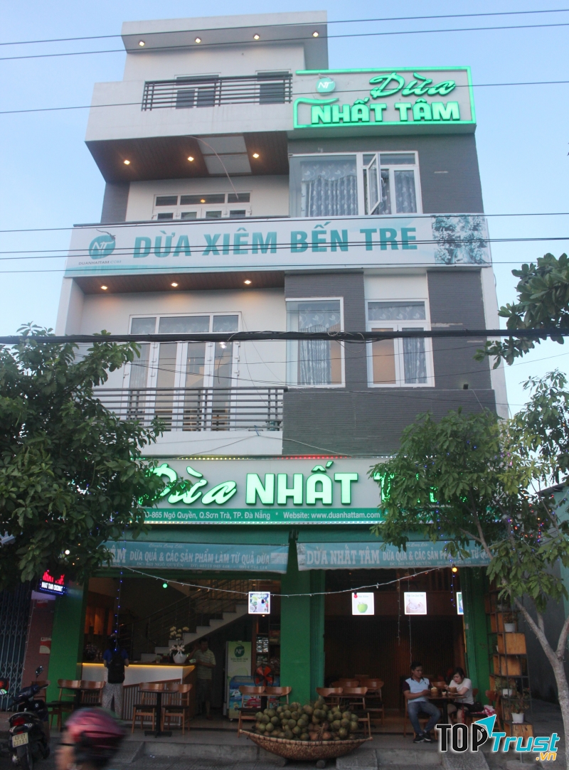 Trụ sở dừa xiêm Nhất Tâm Đà Nẵng