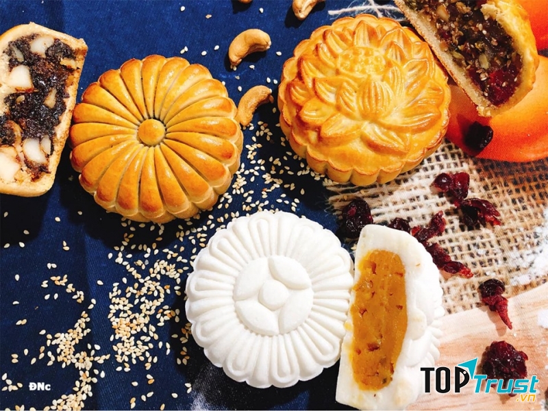 Đức Nghiêm cake