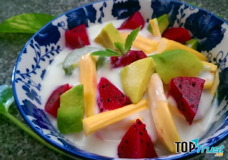 Sữa chua trái cây