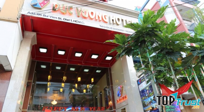  Đức Vượng Hotel có lễ tân làm việc 24 giờ, có thể hỗ trợ bạn với chỗ để hành lý, dịch vụ thu đổi ngoại tệ cùng những dịch vụ trợ giúp đặc biệt khác