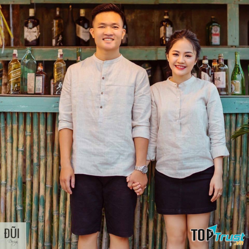 Áo đôi nam nữ tại shop