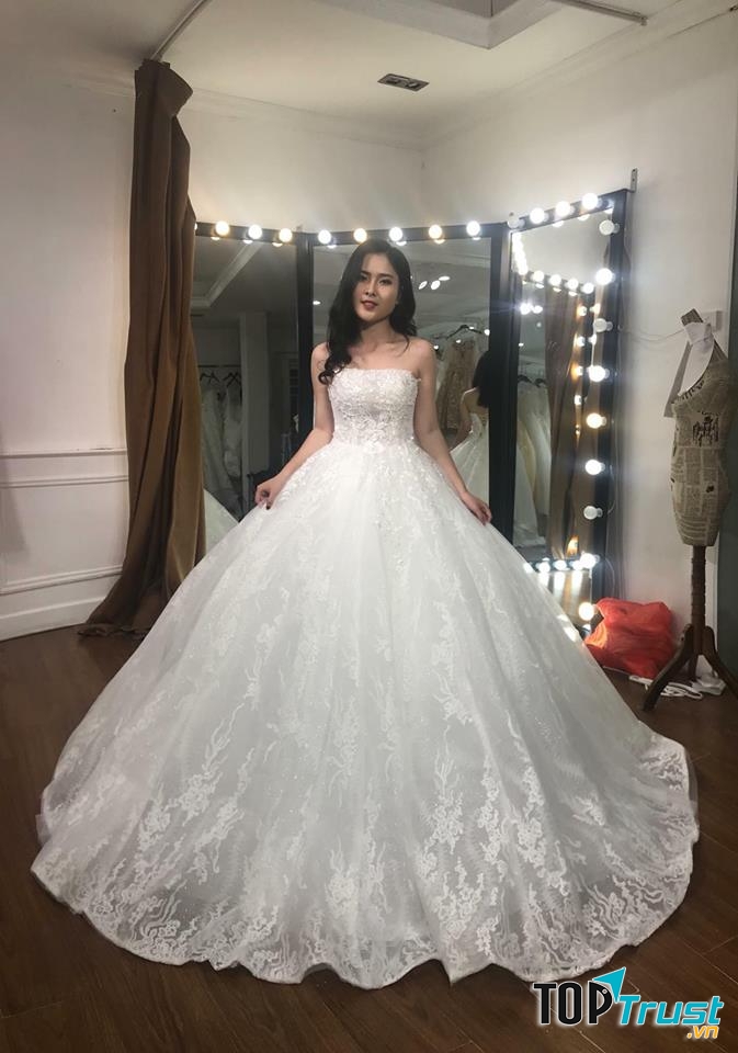 Dundun Bridal Studio