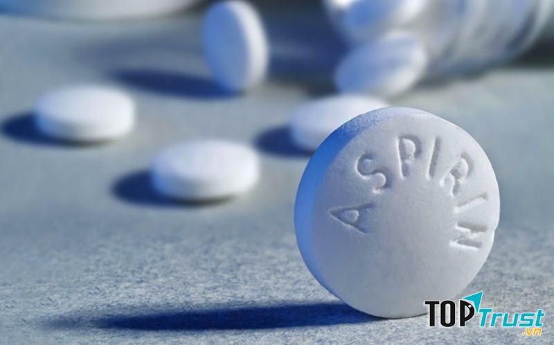 Dùng Aspirin làm xẹp mụn bọc chỉ trong 1 đêm