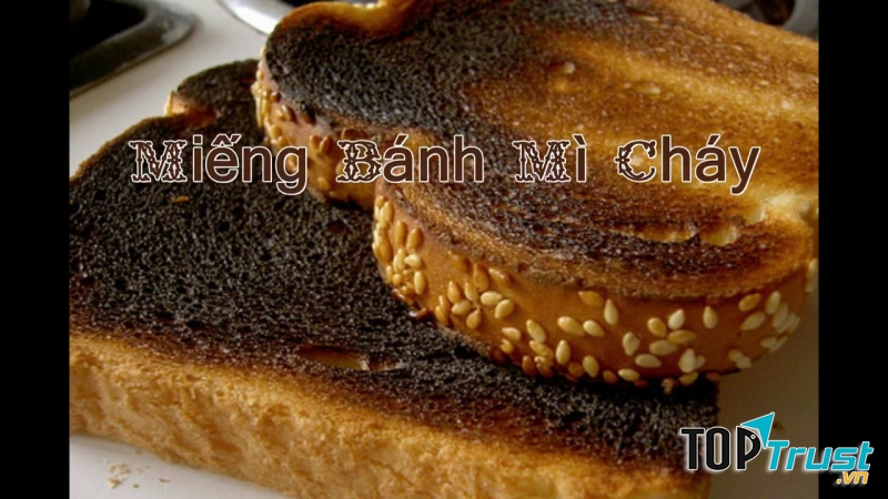 Dùng bánh mì cháy làm trắng răng