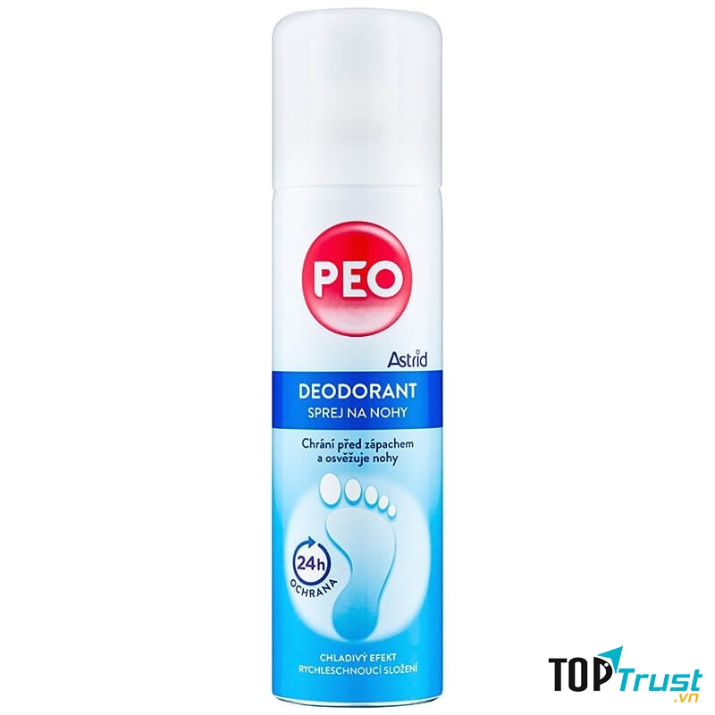 Dùng chai xịt khử mùi hôi chân