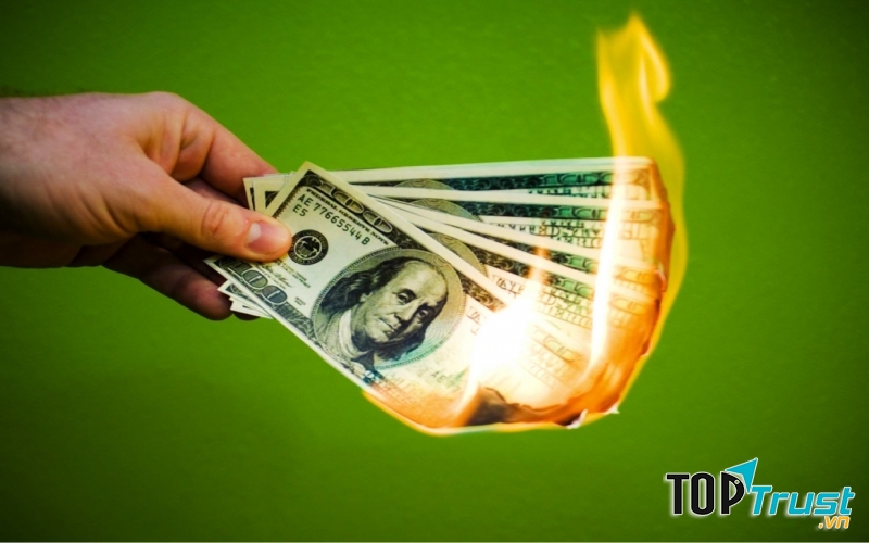 Dùng “đồ chùa”