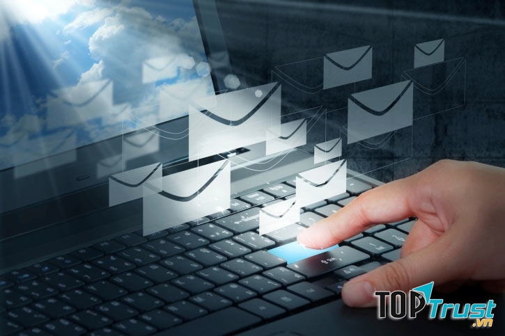 Không gửi email không có file đính kèm