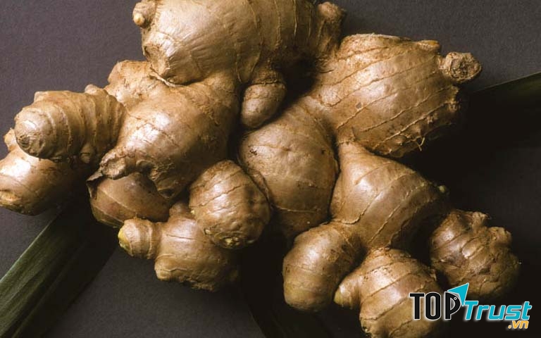 Dùng gừng tươi chữa viêm mũi dị ứng