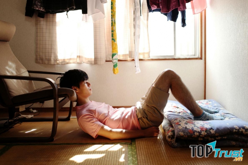 Đừng ở mãi trong phòng kín kéo dài