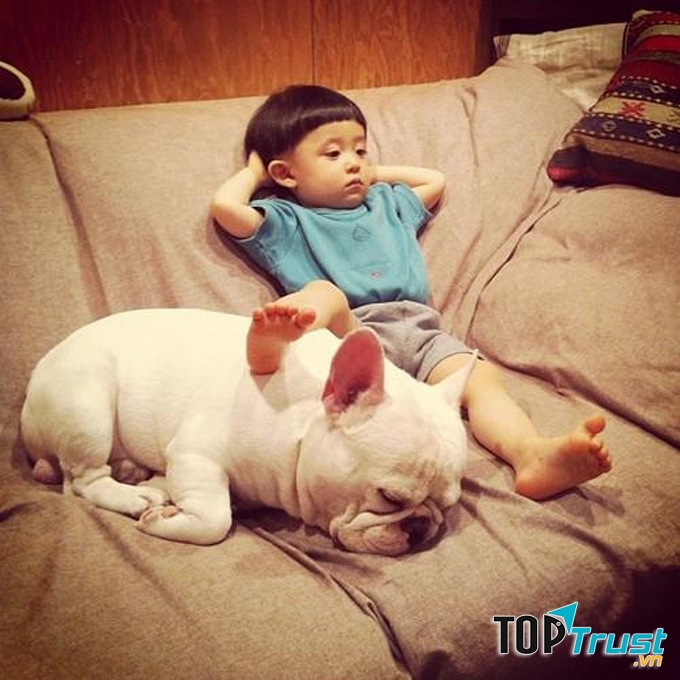 Các thành viên gia đình cần thống nhất việc đón thành viên mới