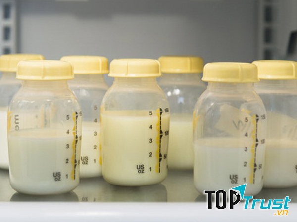 Dưỡng da bằng sữa mẹ