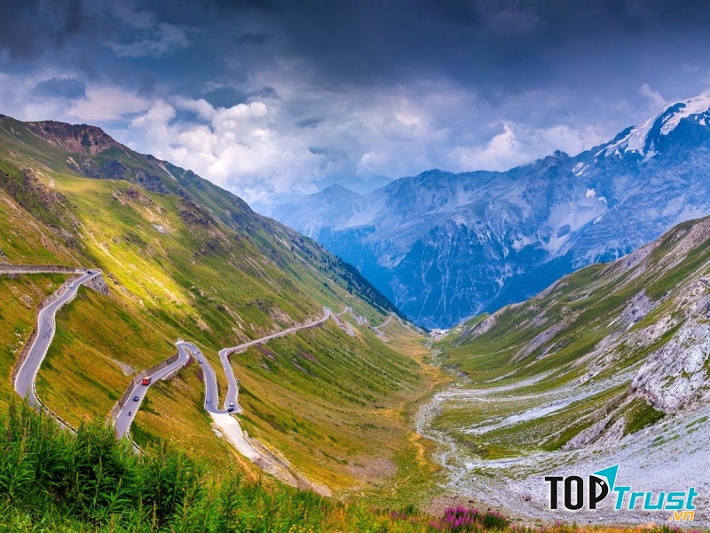 Đường đèo Stelvio – Ý
