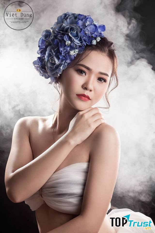 Duong Thuy Make Up (Áo cưới Việt Dũng)