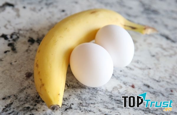 Dưỡng tóc bằng chuối và trứng gà