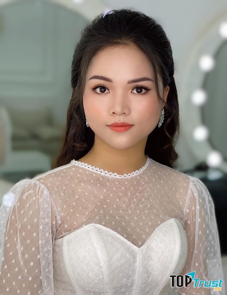 Duy Trần Make Up (Duy Trần Bridal)