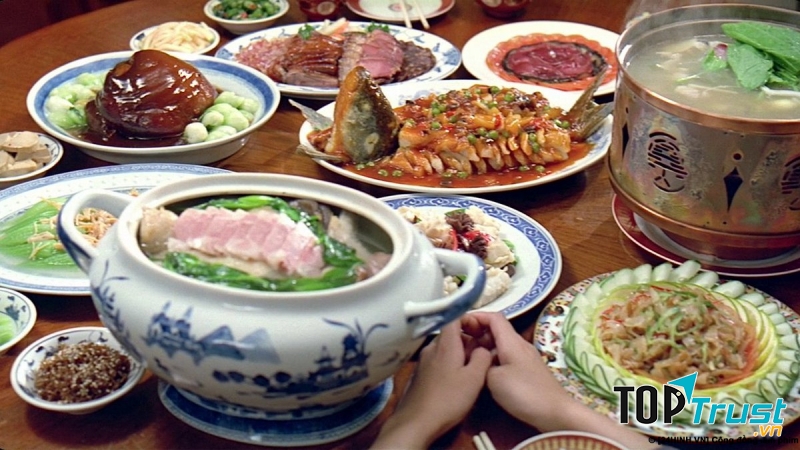 Eat drink man woman – Ẩm thực nam nữ (1994)