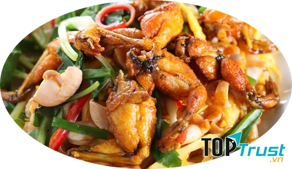 Món Ếch xào cay - Nguồn Internet