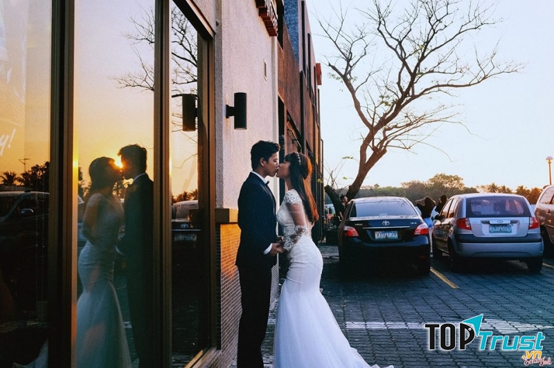 Éclair Joli luôn xử lý ảnh với nước màu rất chất