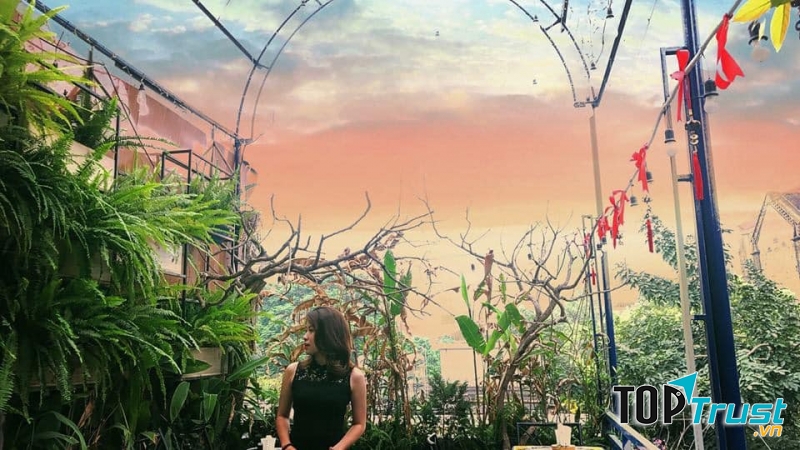 Eden Coffee số 2 Nhà Thờ