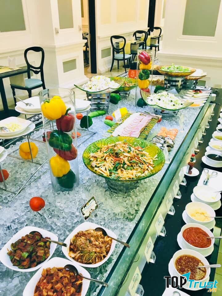 Eit's Le Buffet & More