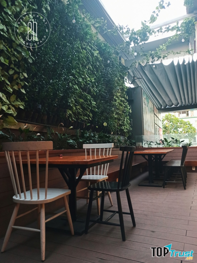 Én Tea House & Restaurant