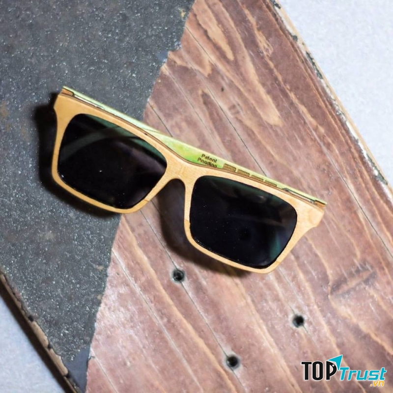 Mắt kính EQO Optics