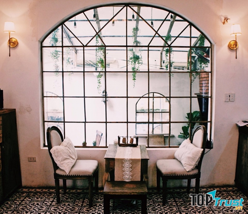 Không gian tại Essie Tearoom and Bistro