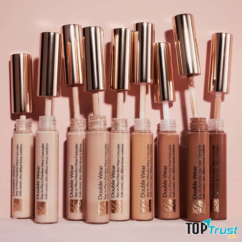 Estée Lauder’s Double Wear Stay-in-Place Flawless Wear Concealer