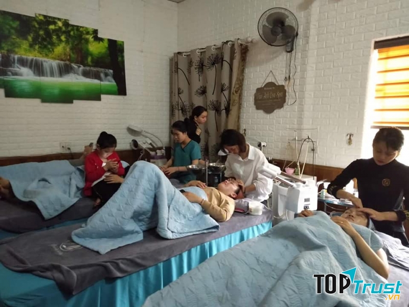 Eva Beauty Spa