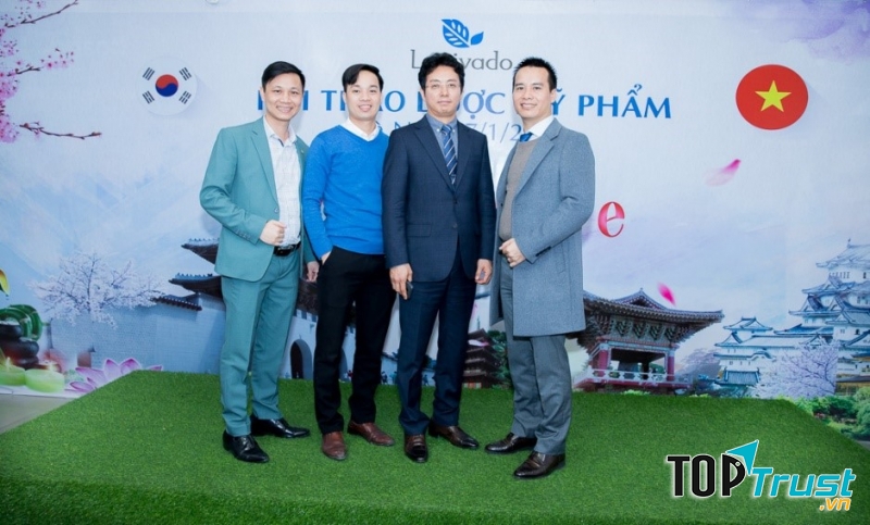 Eva xinh liên kết cùng lavigado để mang đến các sản phẩm làm đẹp hàng đầu hiện nay
