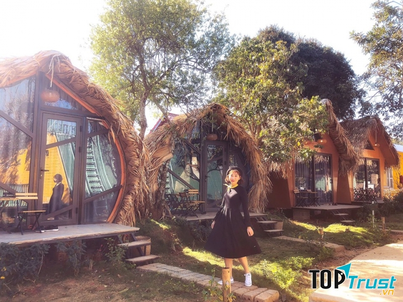 Fairy House Mộc Châu chắc chắn sẽ không làm bạn thất vọng vì phong cách kiến trúc độc đáo mới lạ của nó