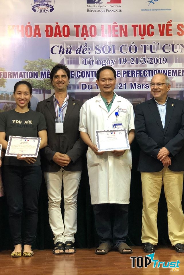 Family Clinic ( BS.CKII Sản phụ khoa Hoàng Việt )