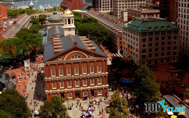 Faneuil Hall Marketplace, Boston, Mỹ đã đón gần 18 triệu du khách/năm