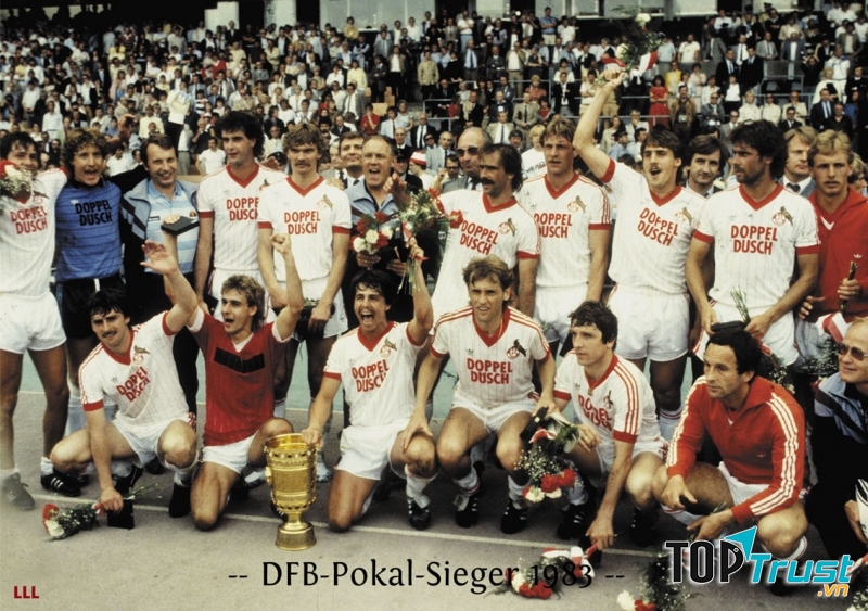 FC Köln  giành chiếc cúp vô địch năm 1983