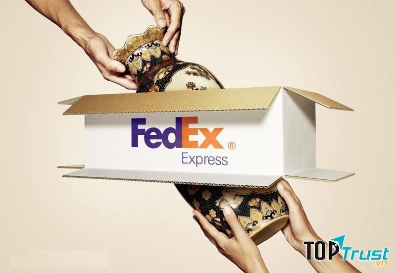 FedEx là trong những một công ty cung cấp dịch vụ chuyển phát nhanh