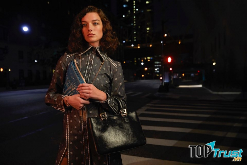 Fendi Pre-Fall 2016 Collection.