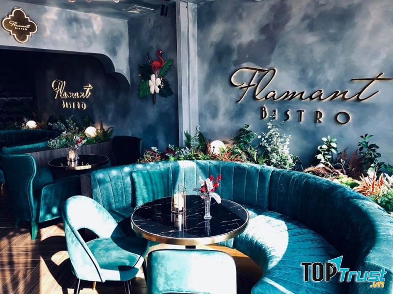 Flamant Bistro
