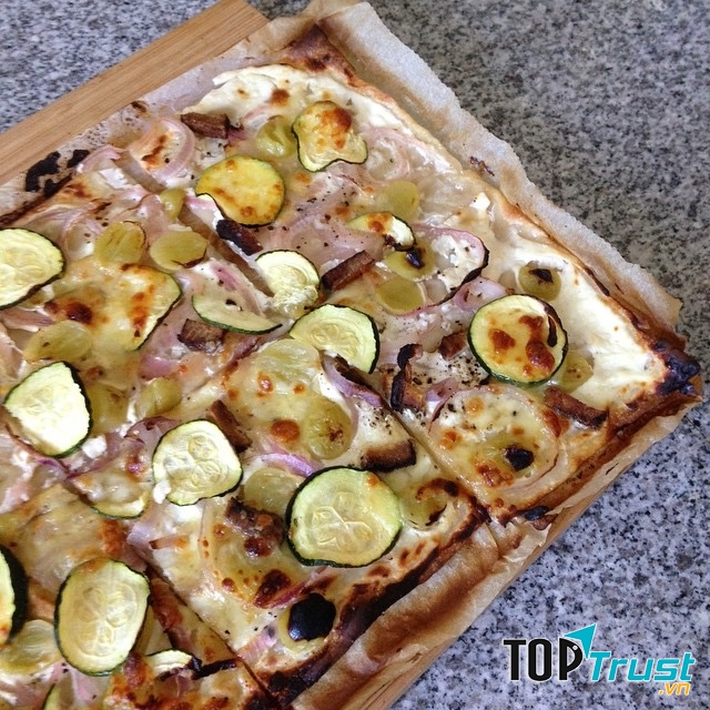 Đây là món ăn bình dân nhưng vẫn rất được ưa chuộng ở Đức.