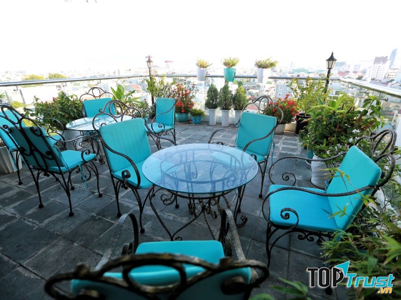 Flora Hotel & Residence Đà Nẵng