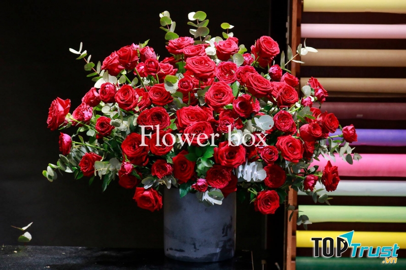 Bởi sự phá vỡ phong cách truyền thống.. bó hoa của Flower box mang trong mình nét độc đáo riêng