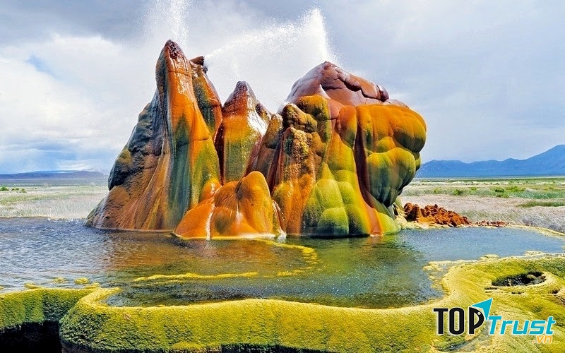 Fly Geyser, Nevada, Mỹ