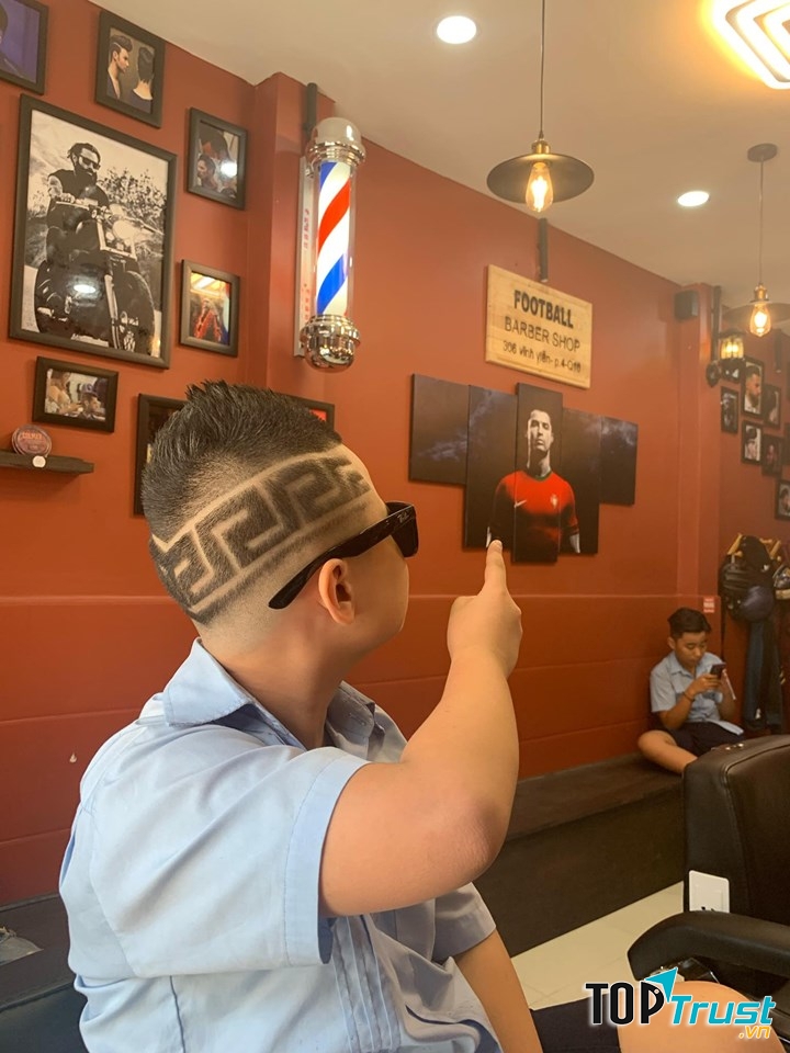 FOOTBALL  BARBER SHOP