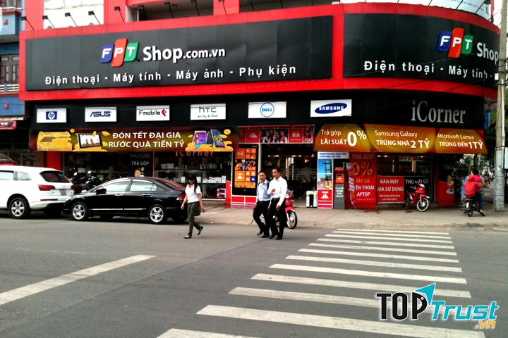 FPT Shop